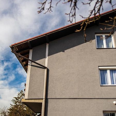 Apartman Kokin Brod Exteriör bild