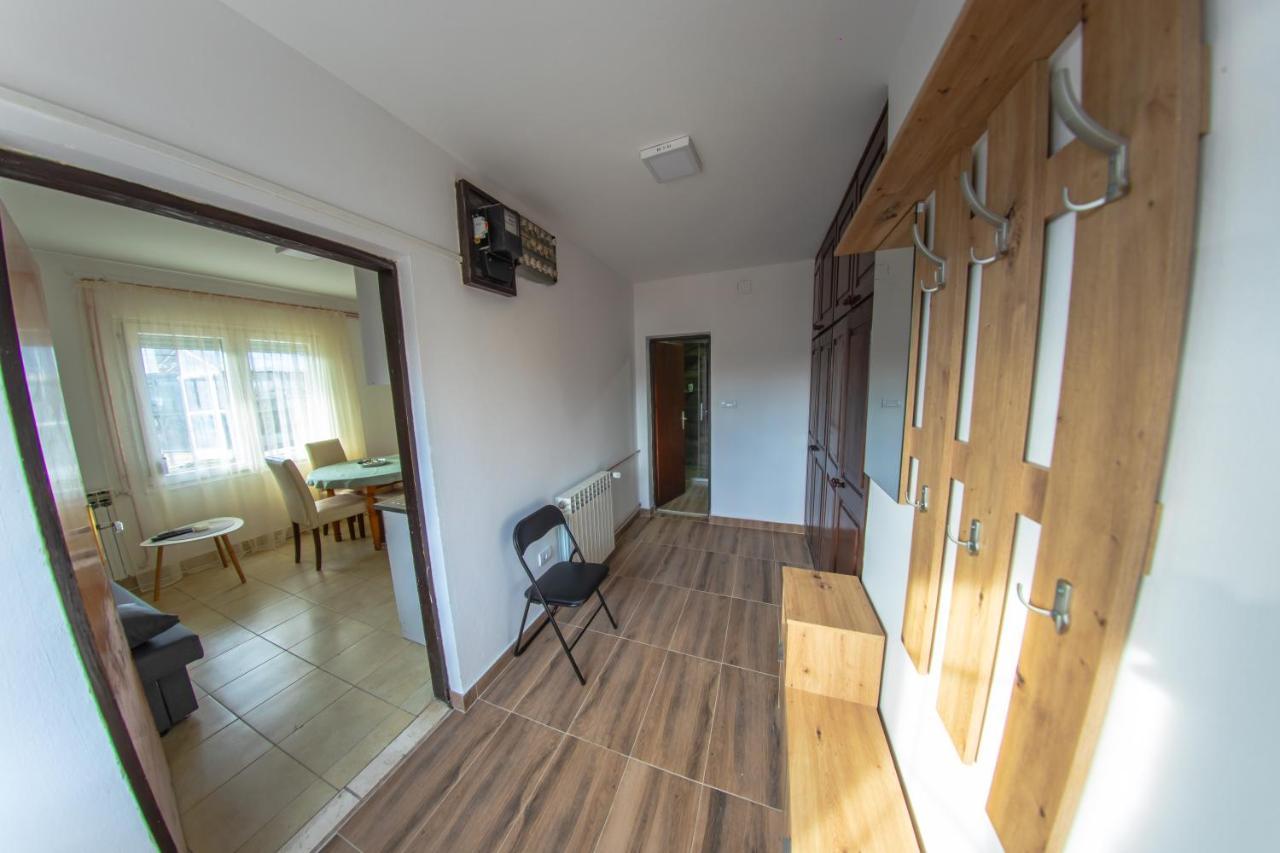 Apartman Kokin Brod Exteriör bild